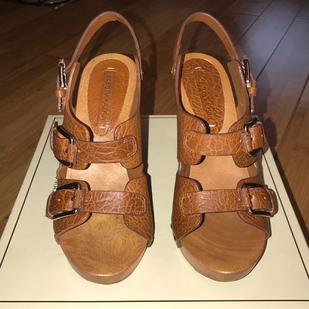 BCBGMaxAzria